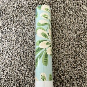 NWT THIBAUT Wallpaper
T45040 Augusta Turquoise 1 Double Roll Sealed Leaves Blue